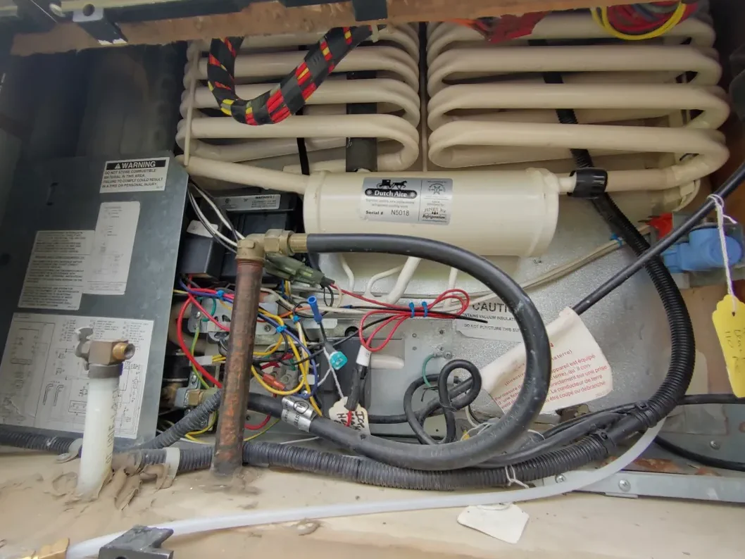 RV Electrical & Solar on-site in Saginaw, TX