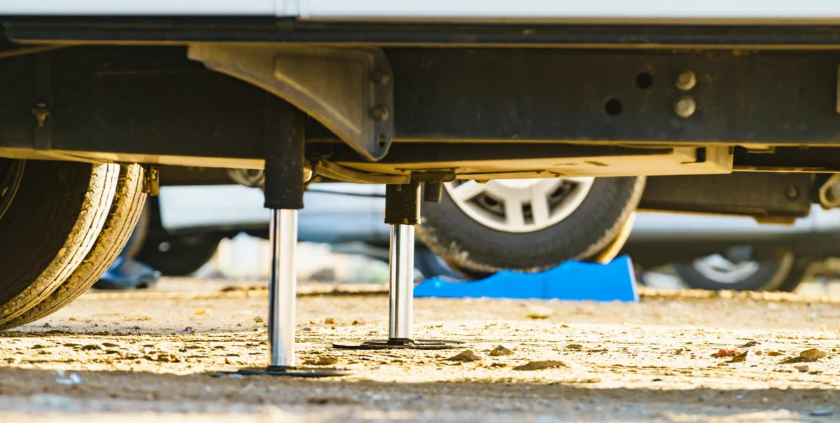 Hydraulic leveling jack repair on-site in Oklahoma City